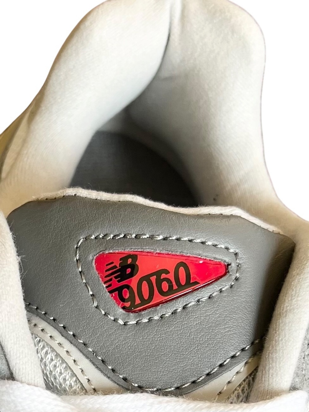 New Balance 9060 Rain Cloud Grey U9060GRY Unisex Sneakers - Picture 13 of 13